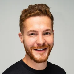 sean barry headshot